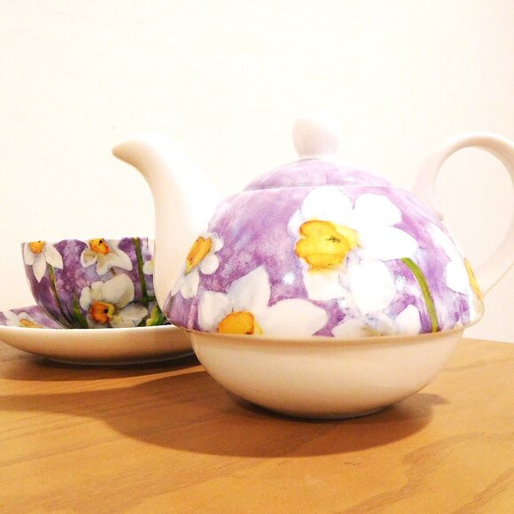 Tea for One - Picture 2 of 2